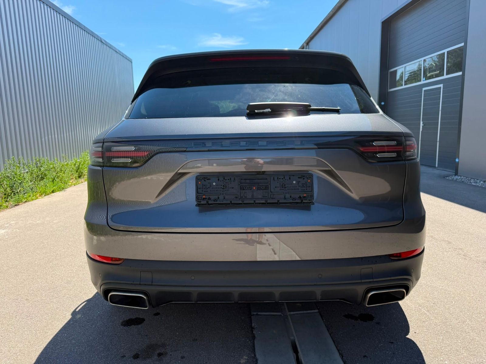 Porsche Cayenne E-Hybrid+Alu 20"+Pano-SD+Glattleder+WR++ foto 8