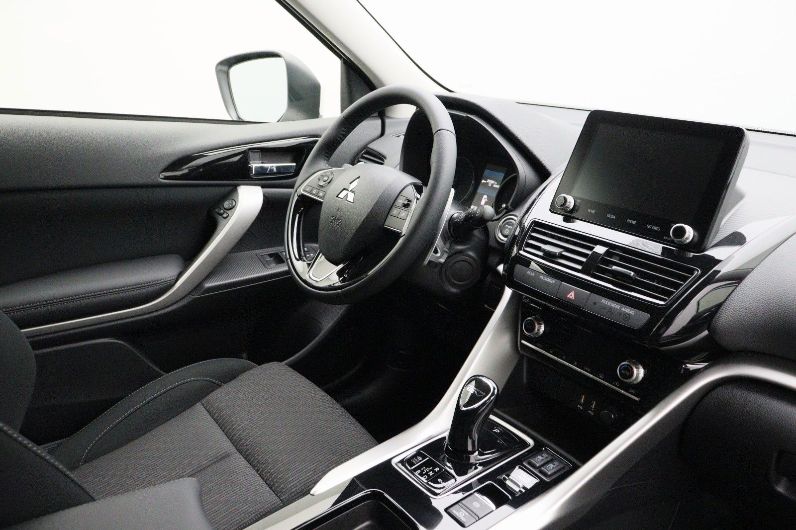 Fahrzeugabbildung Mitsubishi Eclipse Cross Plug-in Hybrid 2.4 Basis 4WD