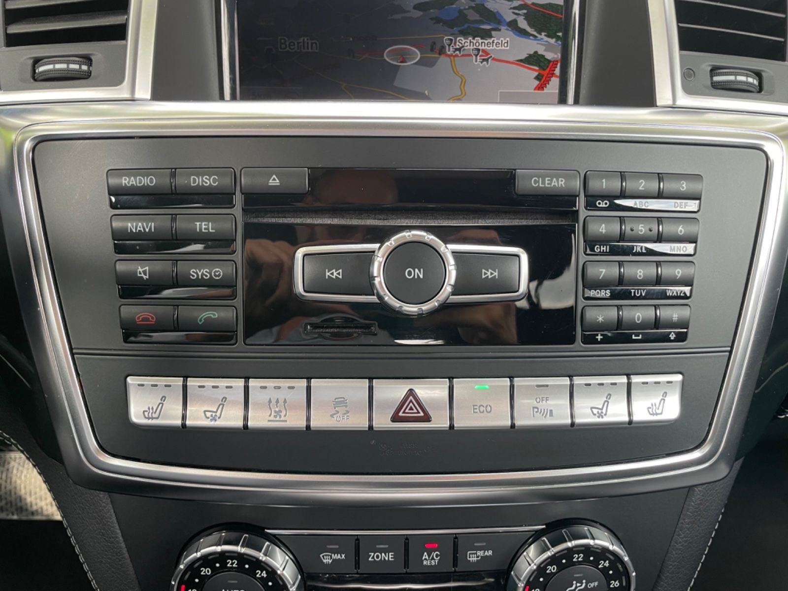 Fahrzeugabbildung Mercedes-Benz GL 350 BlueTec 4Matic*HarmanKardon*Bi-Xenon*