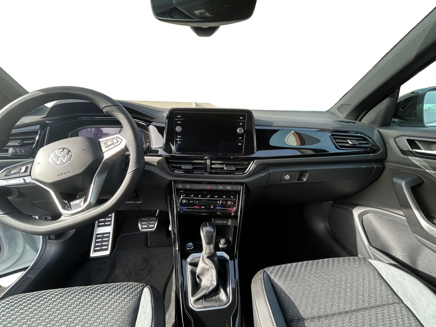 Volkswagen T-Roc - Bild 10