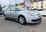 Citroën C4 Limousine Confort Automatik Klima Temp AHK - silberne Citroën C4