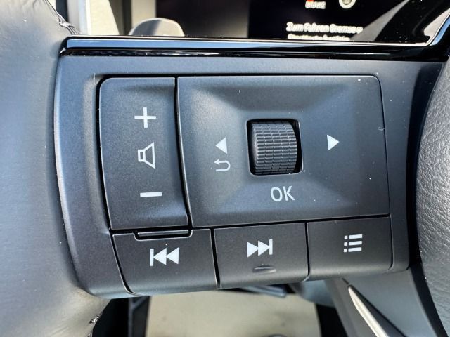 Fahrzeugabbildung Nissan Qashqai 1.3 Tekna+ Xtronic Nappa*Bose*PGD*MJ2025