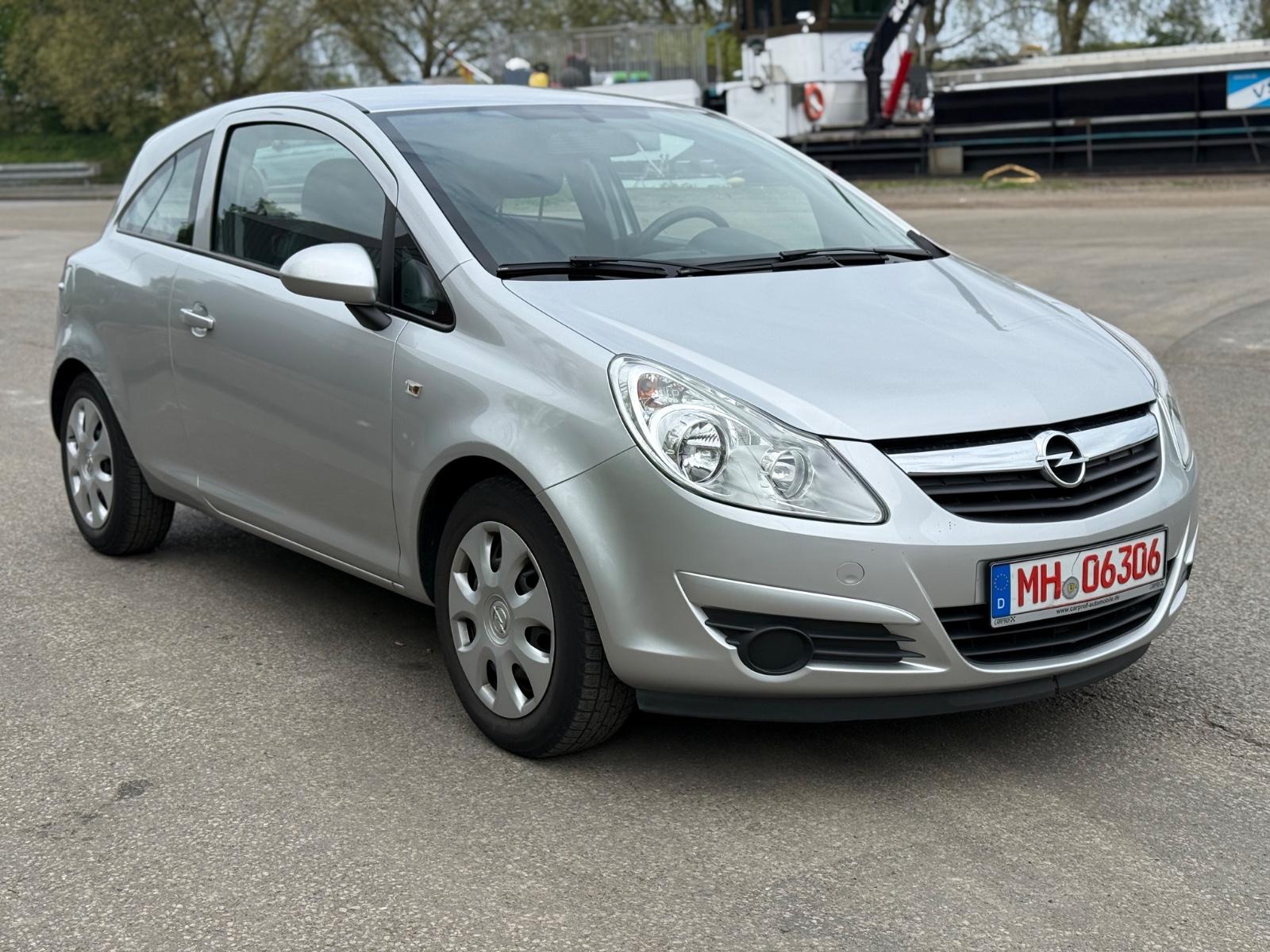 Opel Corsa*D*Edition*1.Hand*Scheckheft*KLIMA*geb.1940