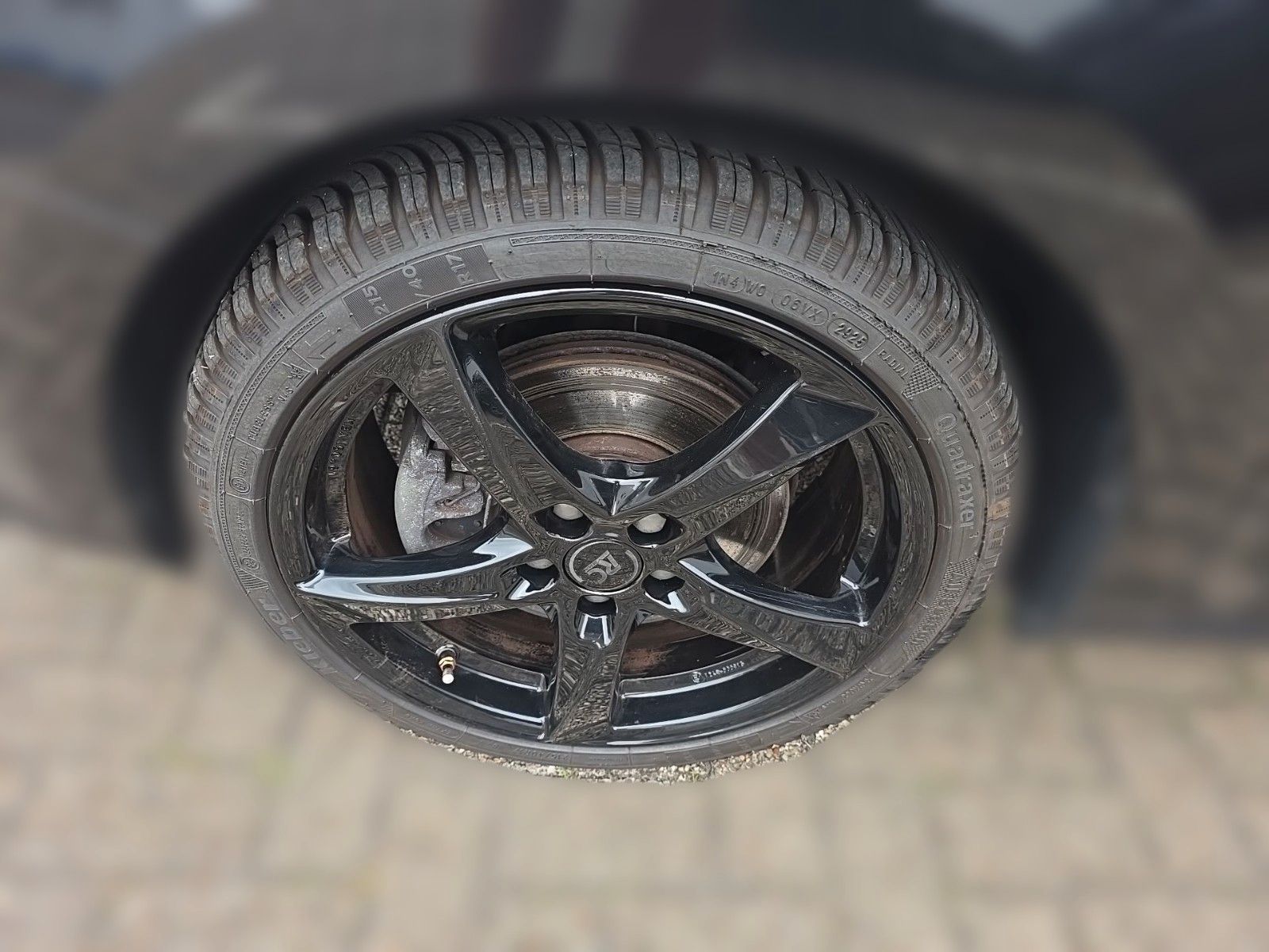 Fahrzeugabbildung SKODA Fabia 1.2 TSI DSG Joy Allwetter