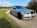 BMW 325i E90 N52 - BMW 325: 325i E90