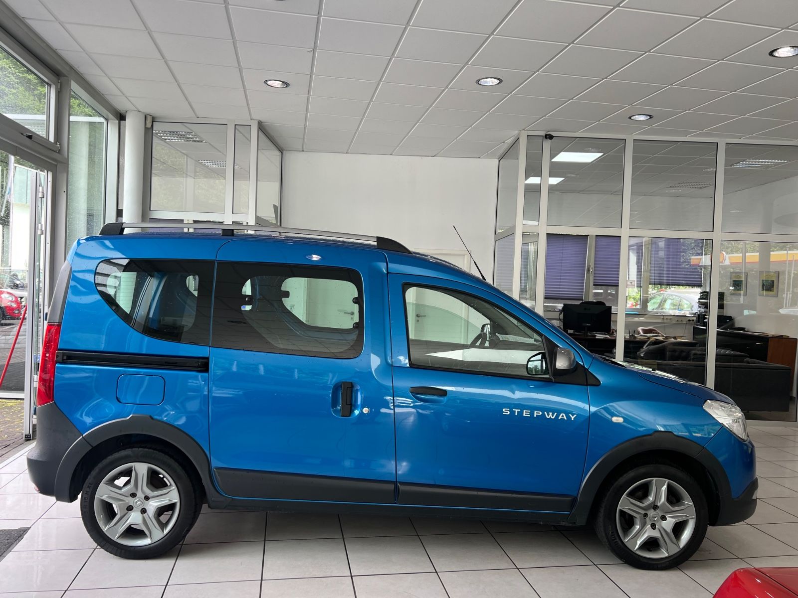 Fahrzeugabbildung Dacia Dokker Stepway*Kamera