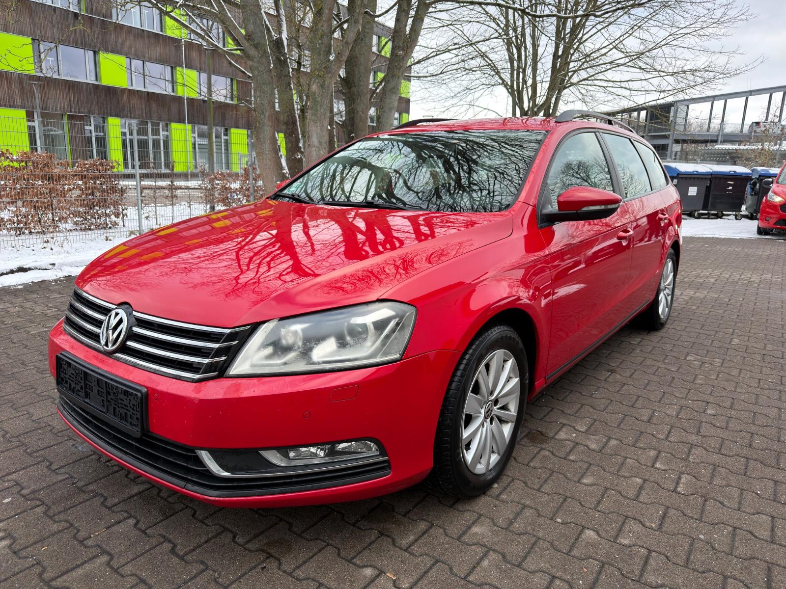 Volkswagen Passat Variant 2.0 TDI Automatik Navi SHZ TÜV