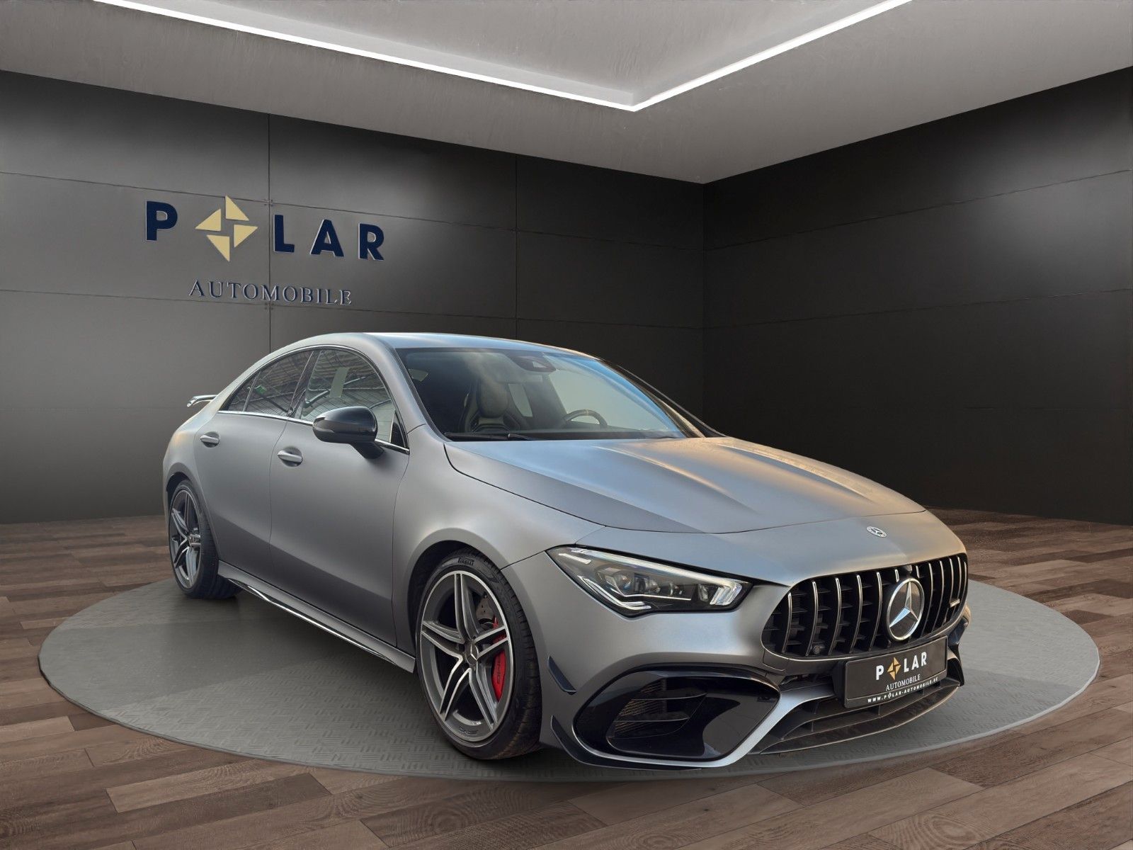 Fahrzeugabbildung Mercedes-Benz CLA 45 S AMG Matt/Perf-Sitz/MBeam/AERO/Night-Pkt