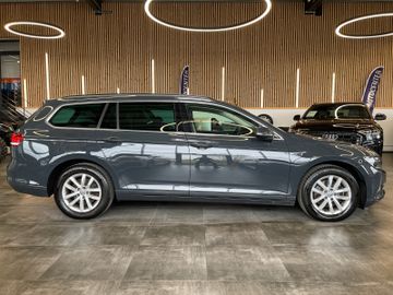 Volkswagen Passat Variant  *1.HAND*NAVI*APS*AHK*LED*SMARTL*