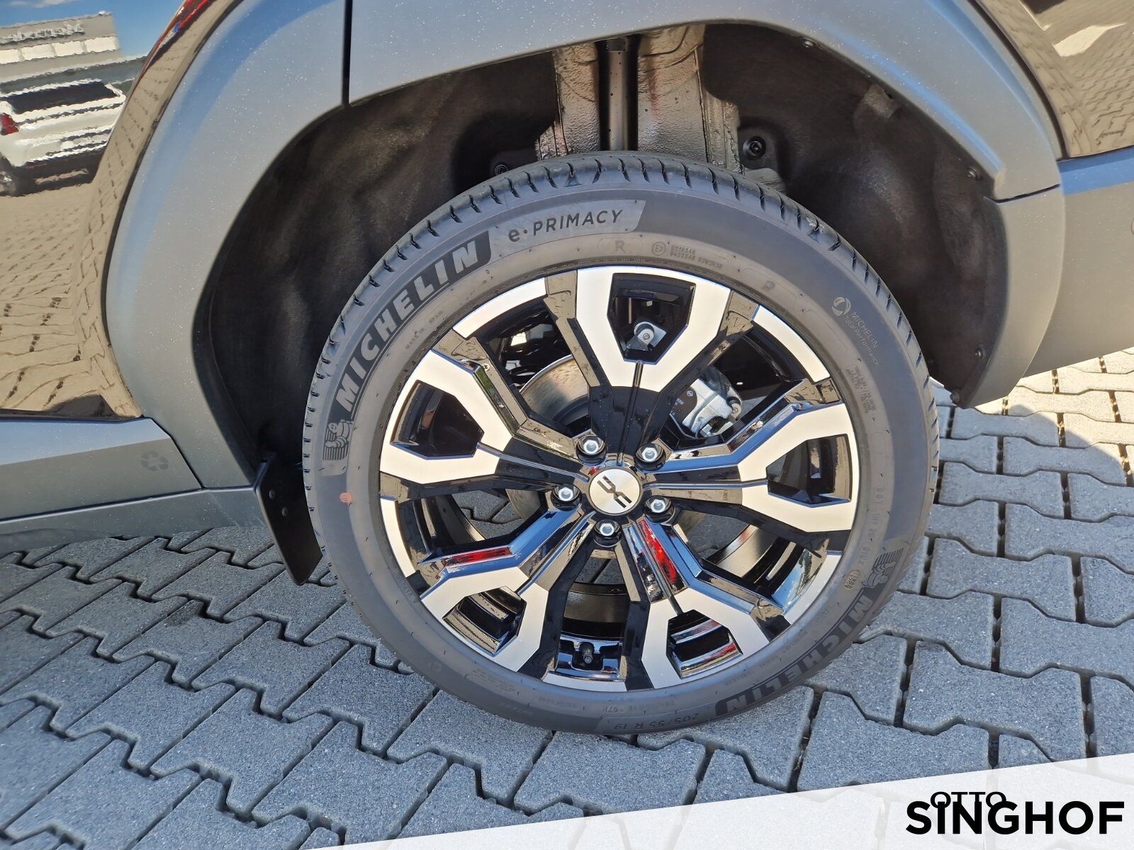 Fahrzeugabbildung Dacia Bigster Journey hybrid 155