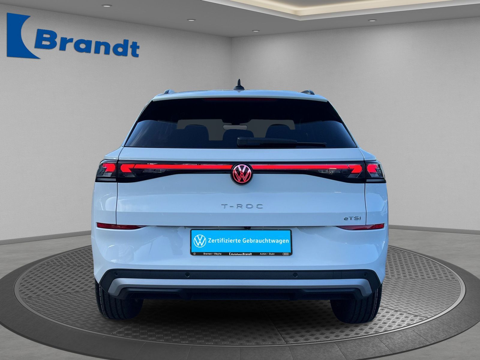 Volkswagen T-Roc 1.5 eTSI Life DSG LED KAMERA APP-CON. ACC foto 5