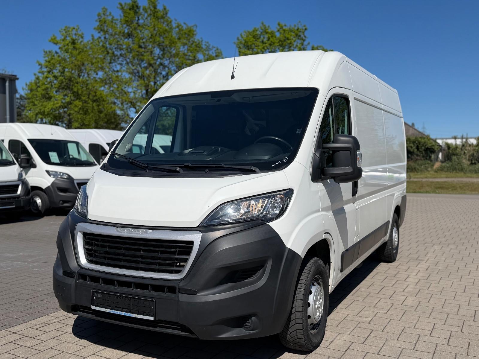 Peugeot Boxer Kasten 333 L2H2 Premium/AHK/Fenster/Kamera
