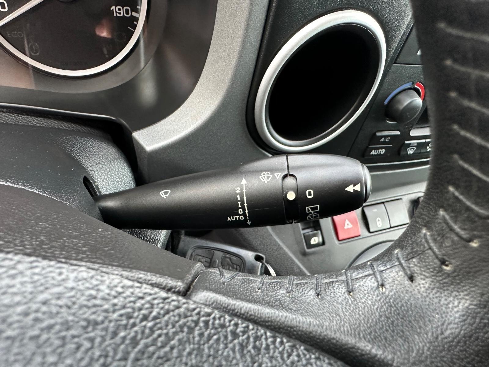 Peugeot Partner Tepee Allure Navi Zahnriemen neu!