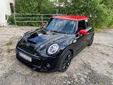 MINI Mini Cooper S 60 Years Edition - MINI MINI: 60 Years