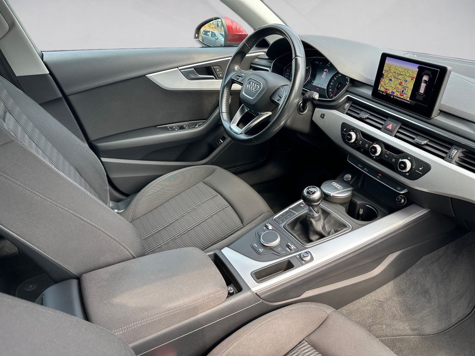 Fahrzeugabbildung Audi A4 Avant 1.4 TFSI design AHK,Navi,SHZ,Klimaaut.