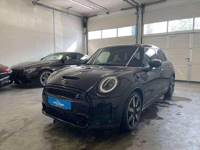 MINI Cooper S Classic Trim*Kamera*LED*NAVI*SHZ 2xKlim
