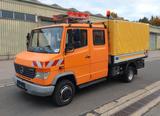 Mercedes-Benz Vario 614 D Doka Plane Verkehrsleittafel - Mercedes-Benz Vario 614