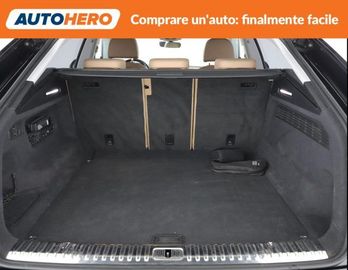 Audi Q8 - 10