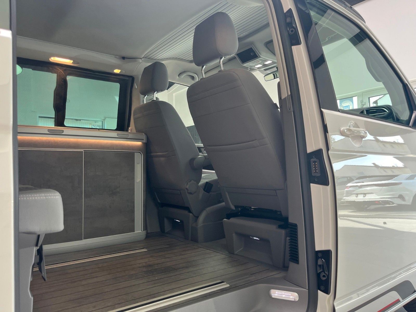 Fahrzeugabbildung Volkswagen T6 California 2.0 TDI Ocean Edition*Virtual*RFK*