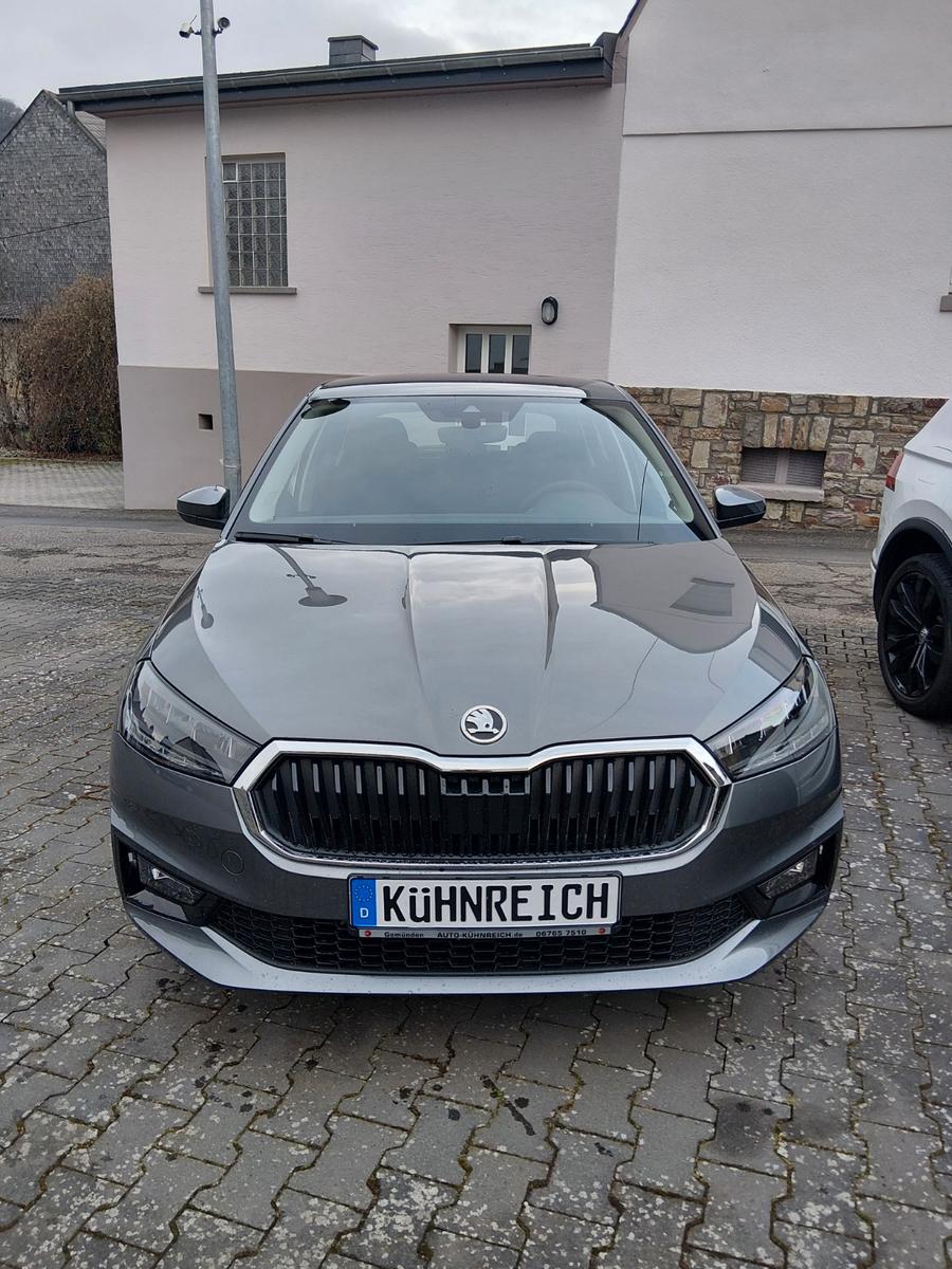 Skoda Fabia 1.0l TSI  Essence