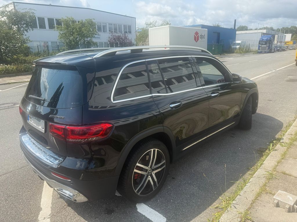 Image of Mercedes-Benz GLB 200