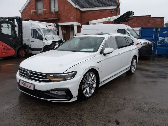 Volkswagen Passat 2.0 TDI  R-Line