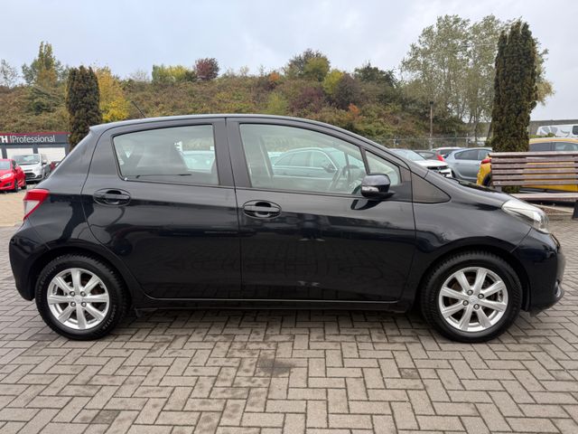 Toyota Yaris  Life