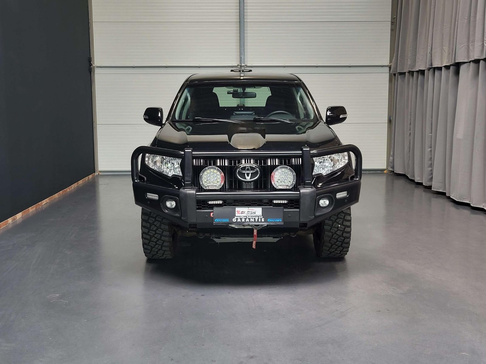 Toyota Land Cruiser 2.8D-4D 1of1 *Kühlbox| Seilwinde* foto 2