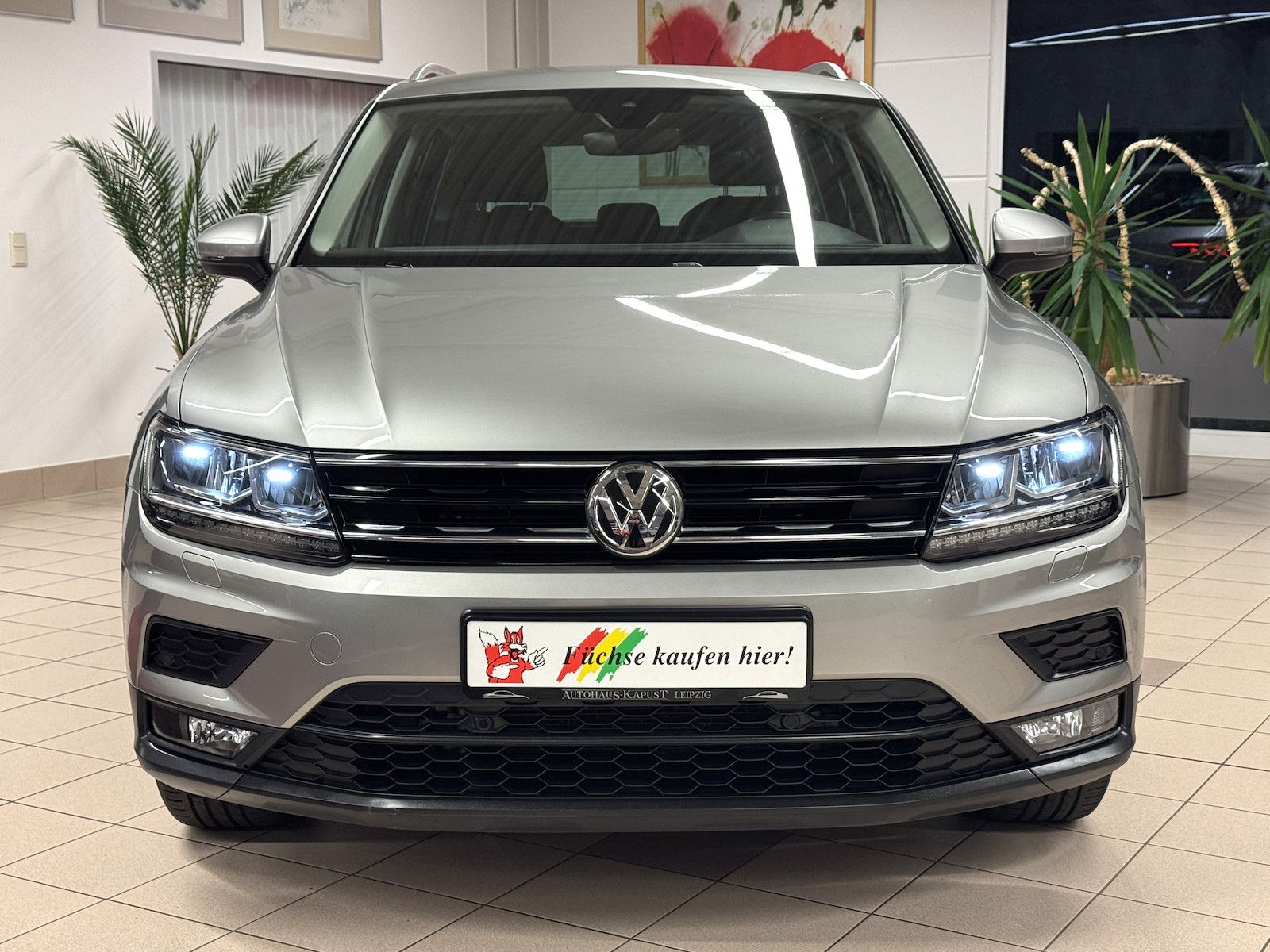 Fahrzeugabbildung Volkswagen Tiguan 2.0 TDI Join DSG/LED/Navi/Spur/VZE/Ahk