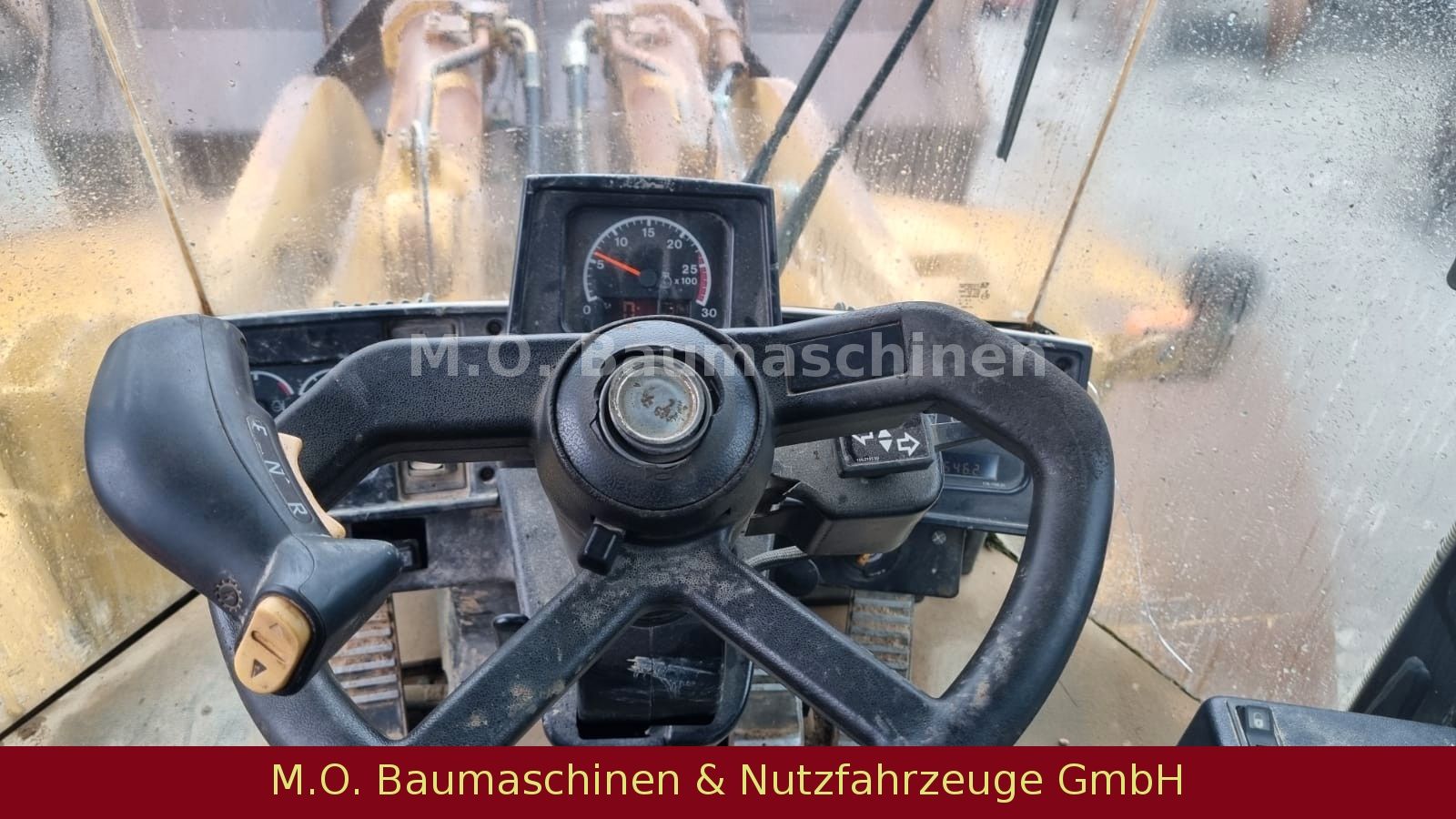 Fahrzeugabbildung CAT 980 G / AC / ZSA / Waage / Half Steering /