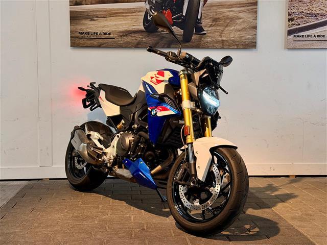BMW F 900 R Oil Inclusive bis 10/2029
