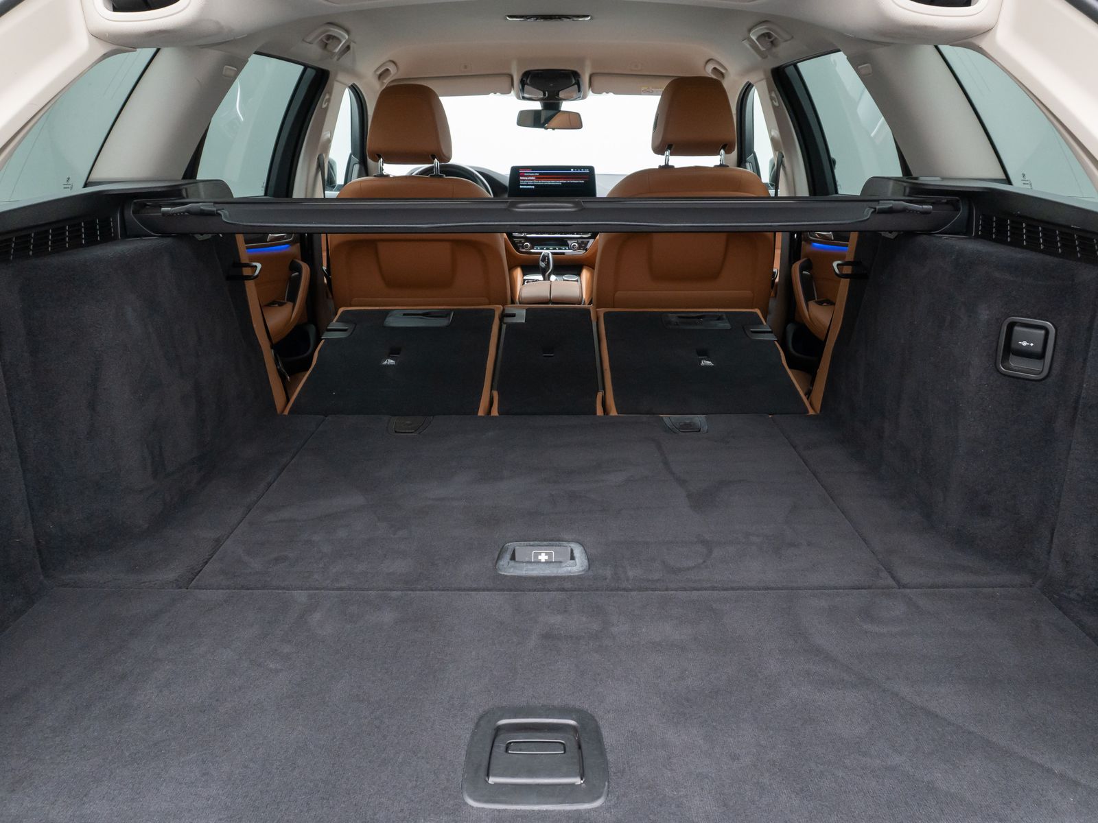 Fahrzeugabbildung BMW 520d xD Luxury Line Kamera DAB HUD Alarm Sport