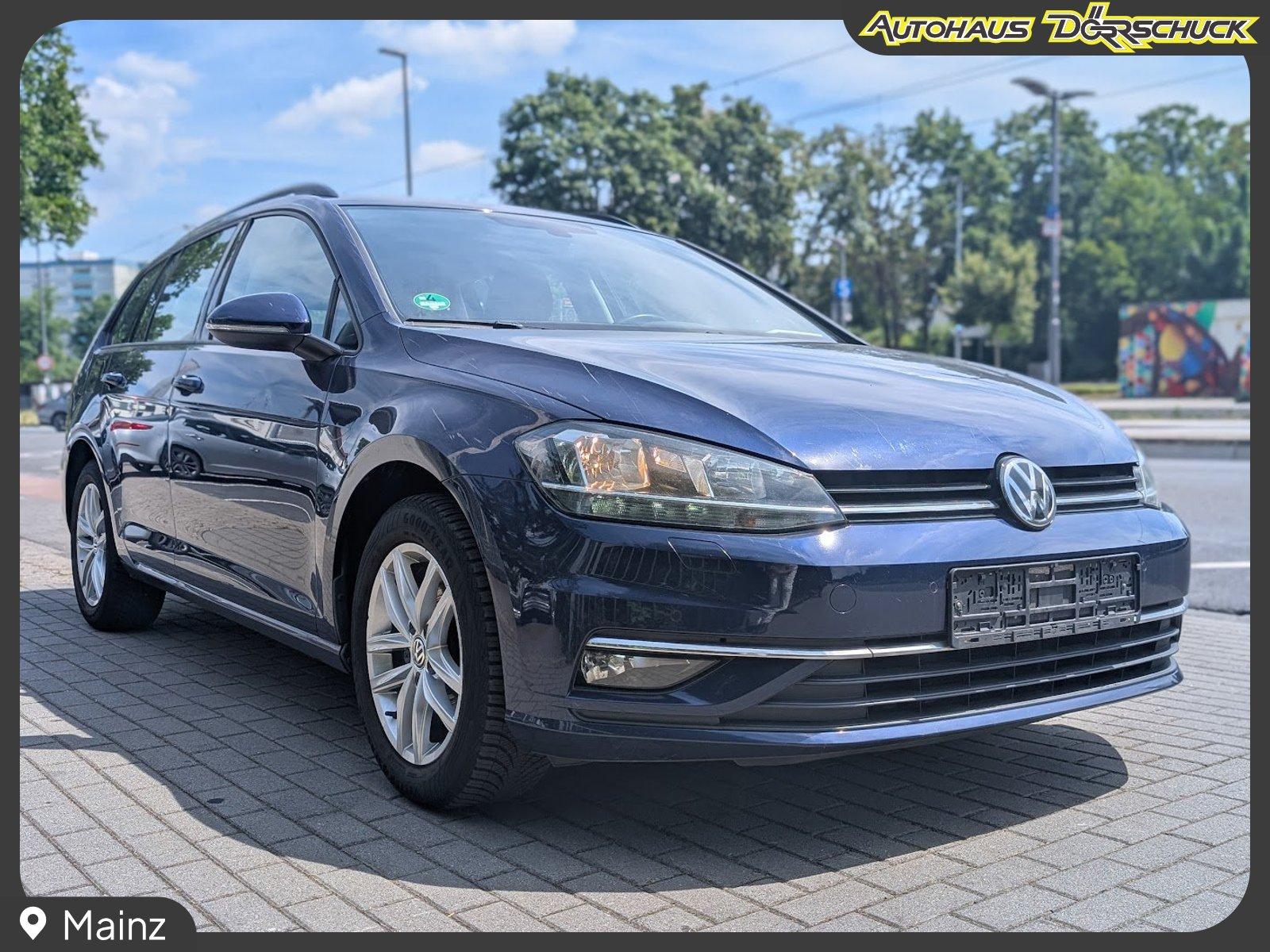 Volkswagen Golf Variant Comfortline DSG. NAVI. ACC. SHZ