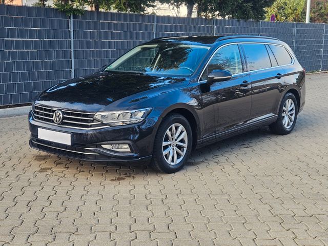 Volkswagen Passat Variant 2.0TDI  Business, AHK