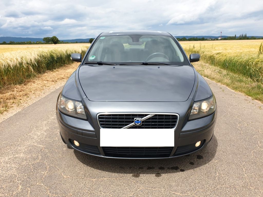 Volvo S40