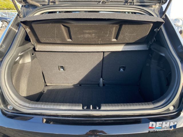 Hyundai i20 1.2. Select Bluetooh AHK Klima