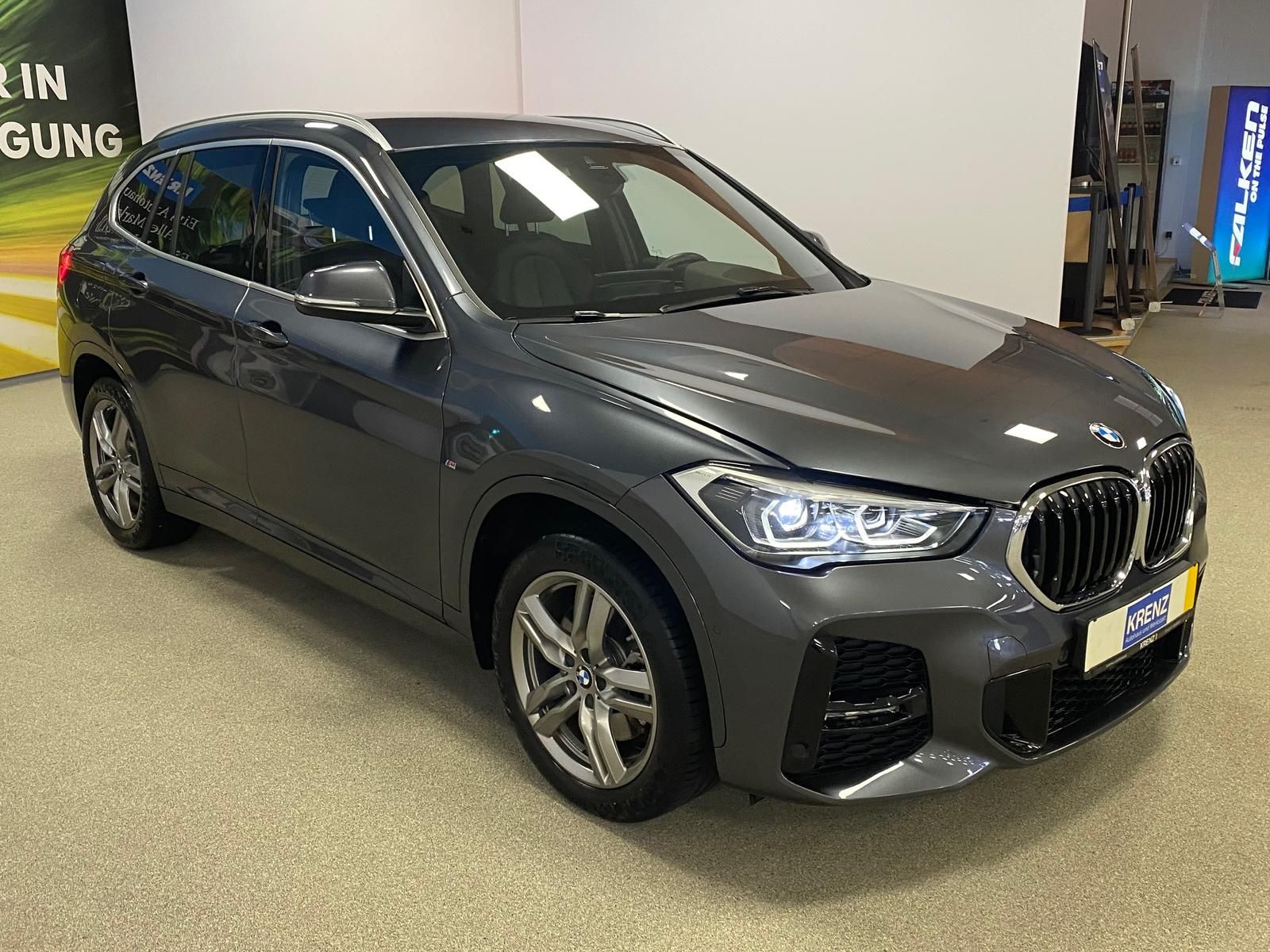 Fahrzeugabbildung BMW X1 sDrive20i M Sport+LEDER+NAVI+KAMERA+M Paket