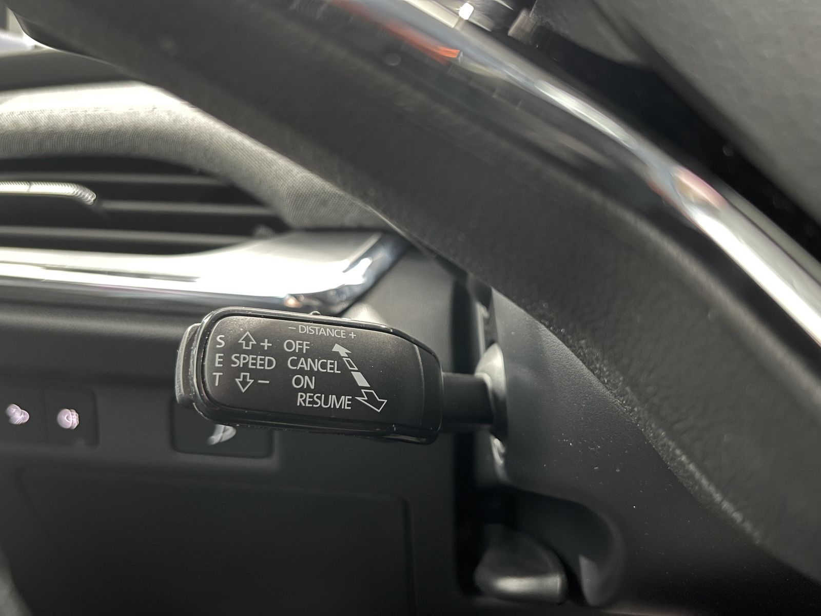 Fahrzeugabbildung SKODA Enyaq 60 Loft*Matrix-Beam*HeadUp*Leder*Cam*