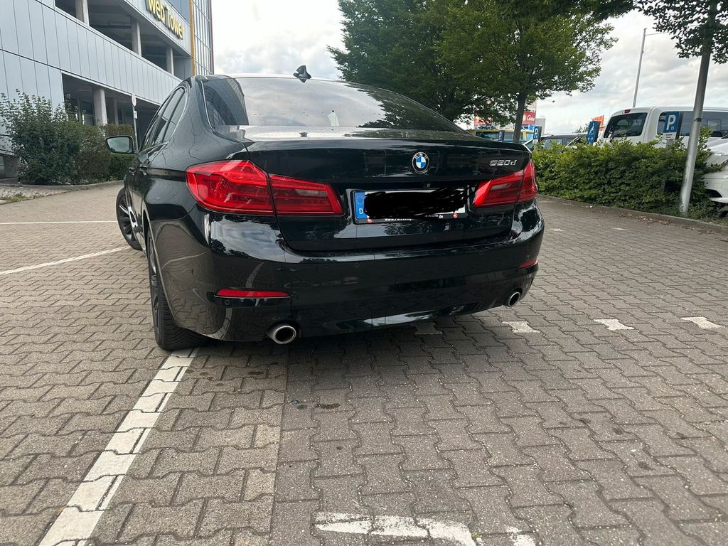 Image of BMW 520