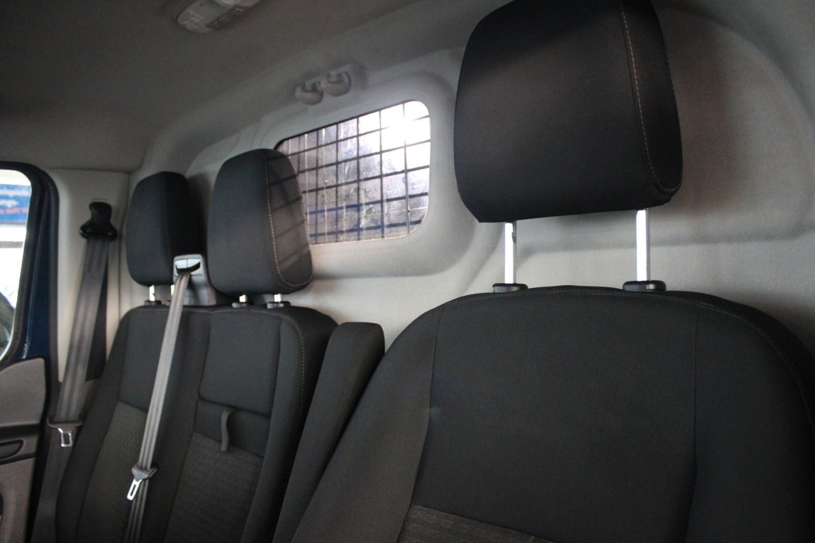 Fahrzeugabbildung Ford Transit Custom TREND L1 Kasten AHK KLIMA 1.Hand