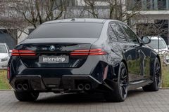 BMW M5 – 6 / 34