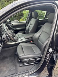BMW X4 - 11