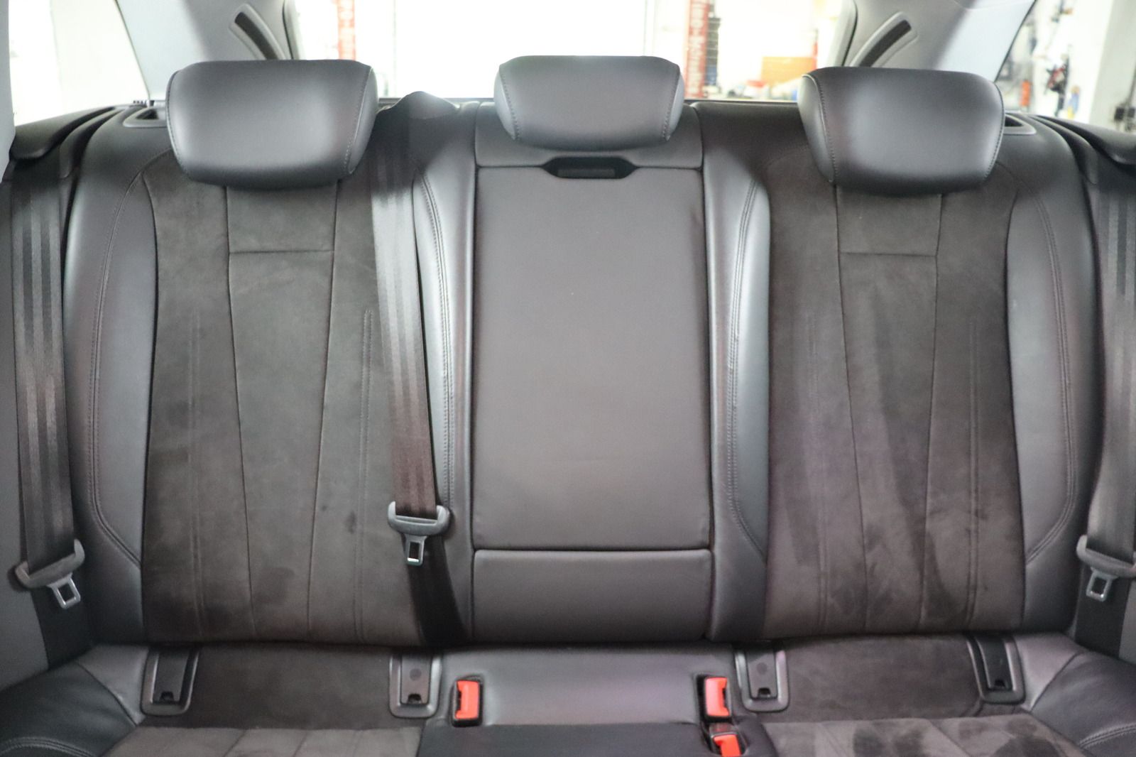 Fahrzeugabbildung Audi A4 Allroad Quattro LED * Sportsitze * Navi * Sit