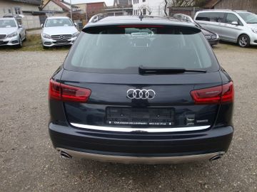 Audi A6 Allroad - 4