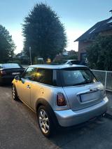 MINI COOPER D COOPER* VOLLAUSSTATTUNG* TÜV - silberne MINI Cooper D