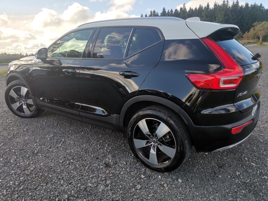 VOLVO XC 40