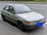 Opel Astra 1.7DT Club Club - gebrauchte Opel Astra aus dem Jahr 1994