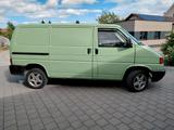 Volkswagen VW T4 Transporter 2.5l TDI Diesel 102 PS - Volkswagen aus 1996: Transporter