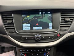 OPEL Astra K Sports Tourer*LED*NAVI*AUTOMATIK*PDC*AHK OPEL Astra K Sports Tourer*LED*NAVI*AUTOMATIK*PDC*AHK