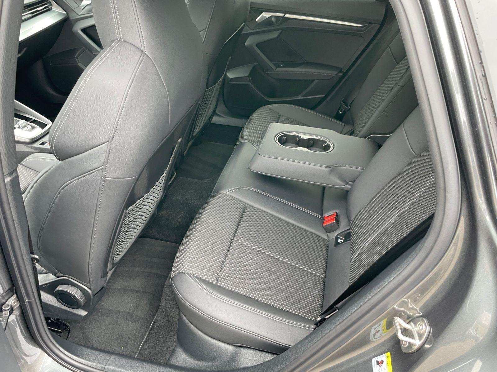Audi S3 Sportback 2.0 TFSI q. S-Tronic, Rückfahrkamer, миниатюра 9